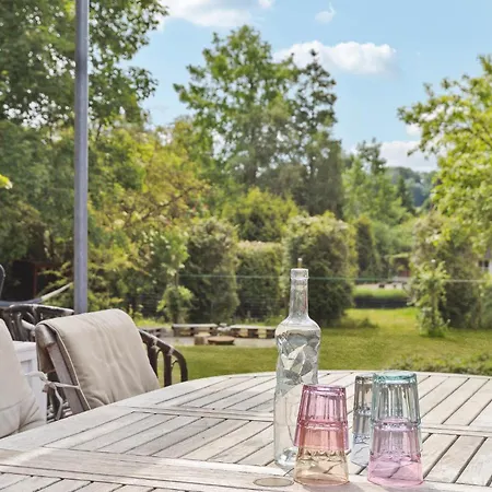 Cozy In With Wifi Holiday home